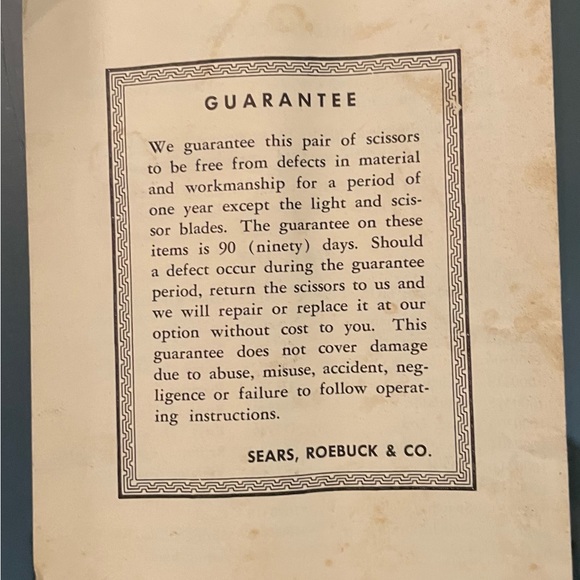 Vintage 1969 Electric Scissors in Box and works! With Instruction manual - Picture 11 of 11